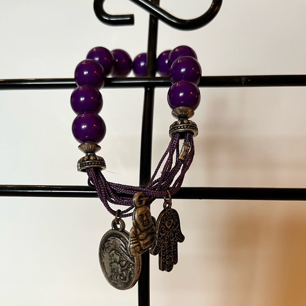 Woman’s bracelets